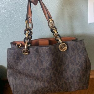Women’s Michael Kors purse